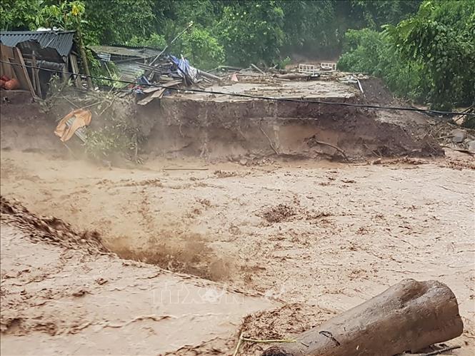 TIN CẢNH BÁO LŨ QUÉT, SẠT LỞ ĐẤT, SỤT LÚN ĐẤT DO MƯA LŨ HOẶC DÒNG CHẢY TRÊN KHU VỰC CÁC TỈNH SƠN LA VÀ THANH HOÁ